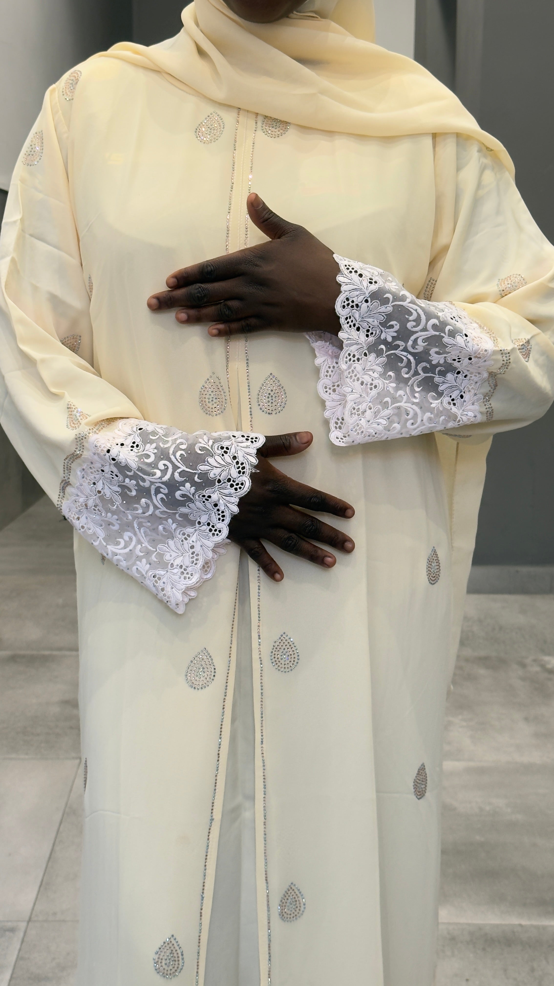 Abaya Durrat