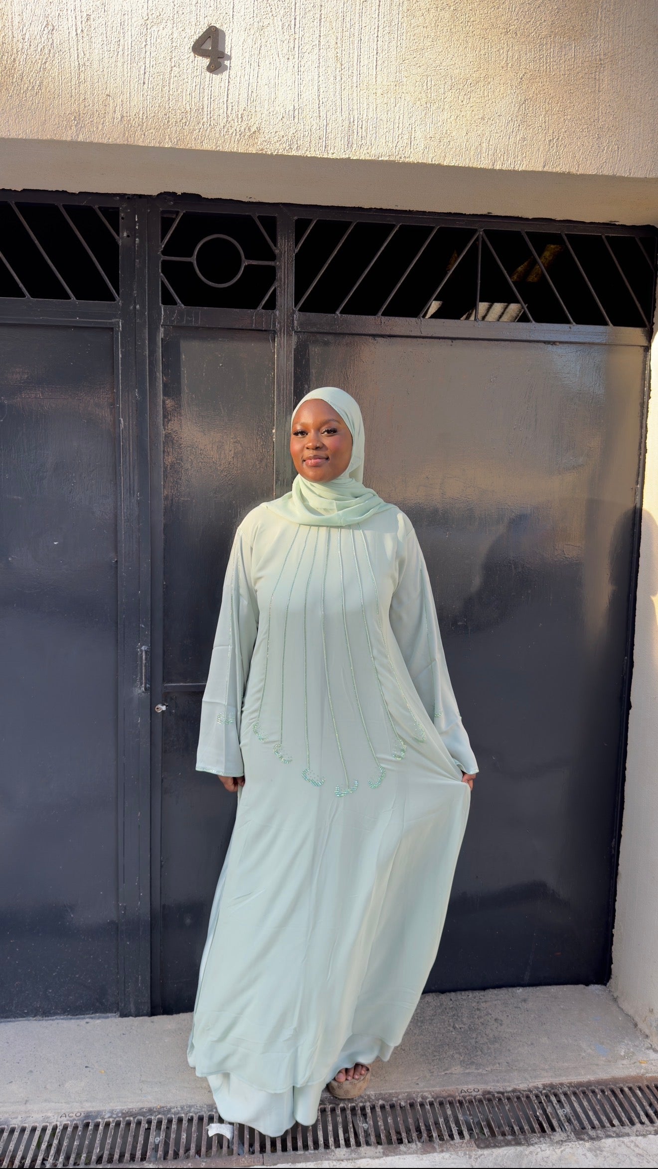 Abaya Mint