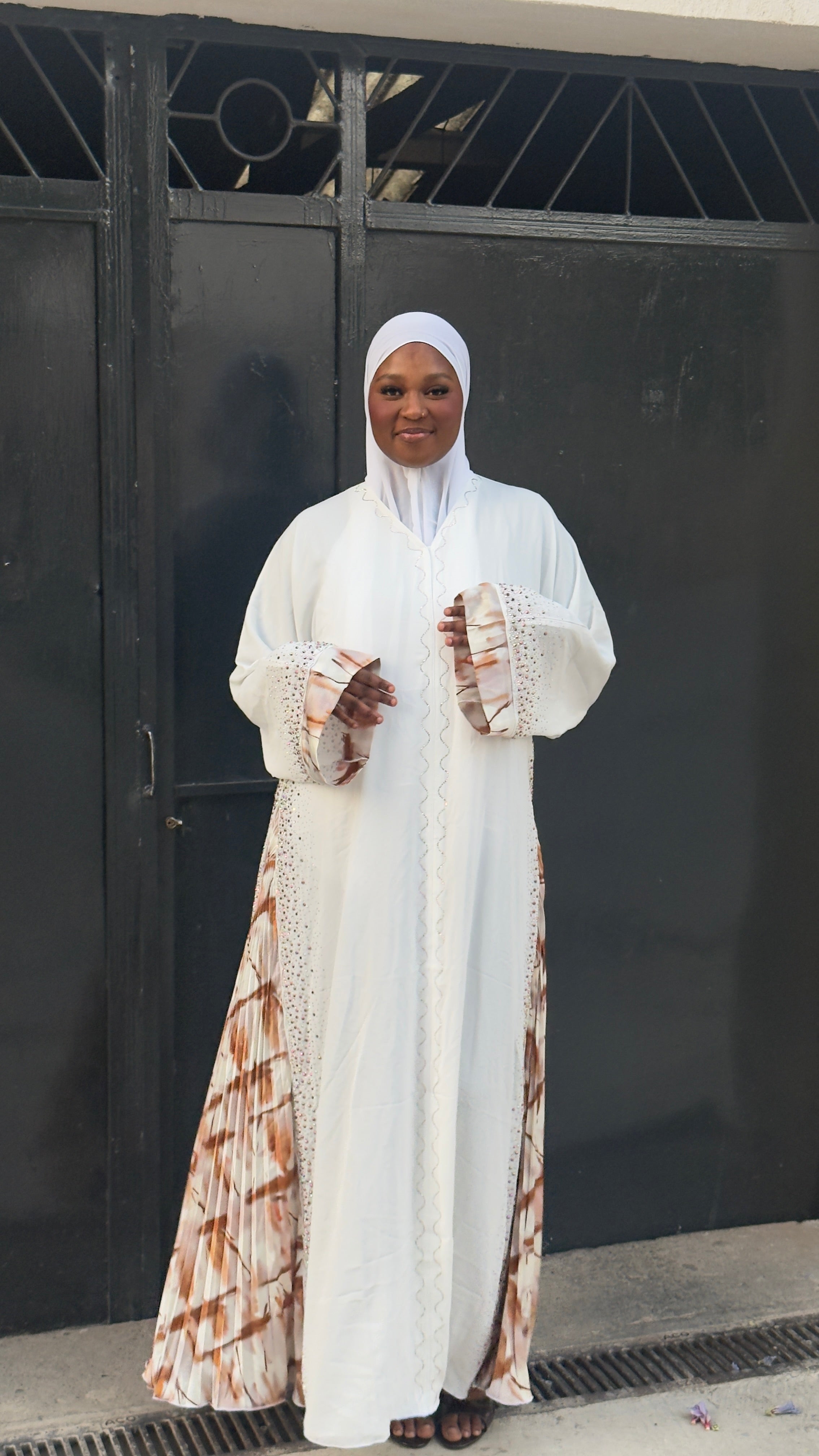 Abaya Zahira