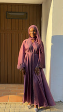 Abaya Zareen