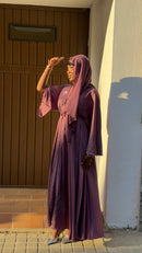 Abaya Zareen