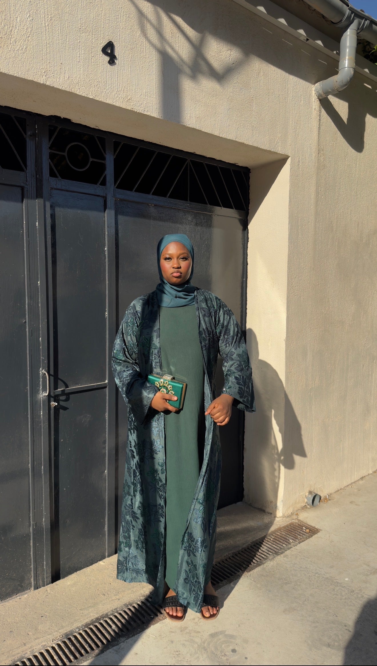 Abaya Jade
