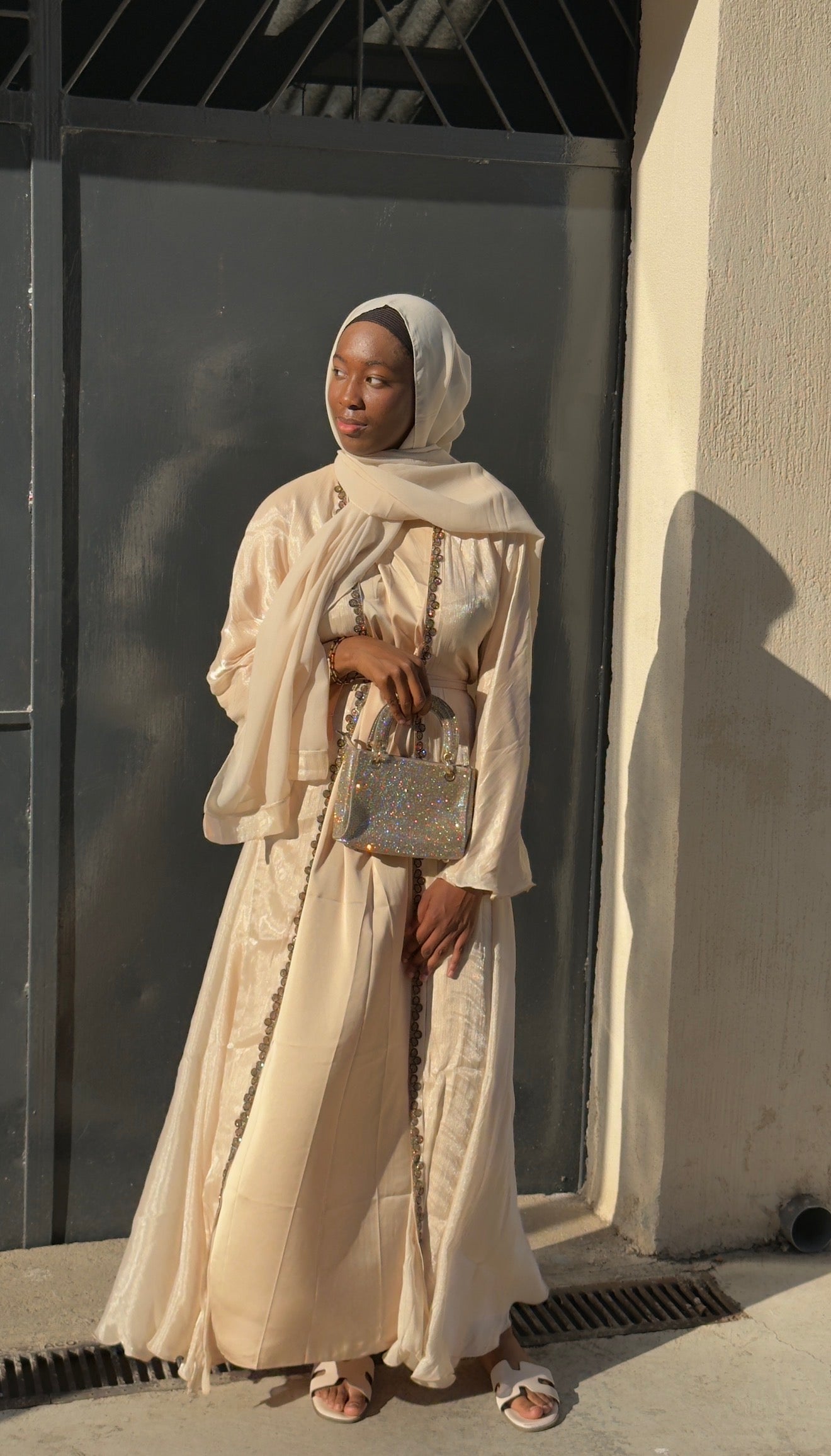 Beige / 52